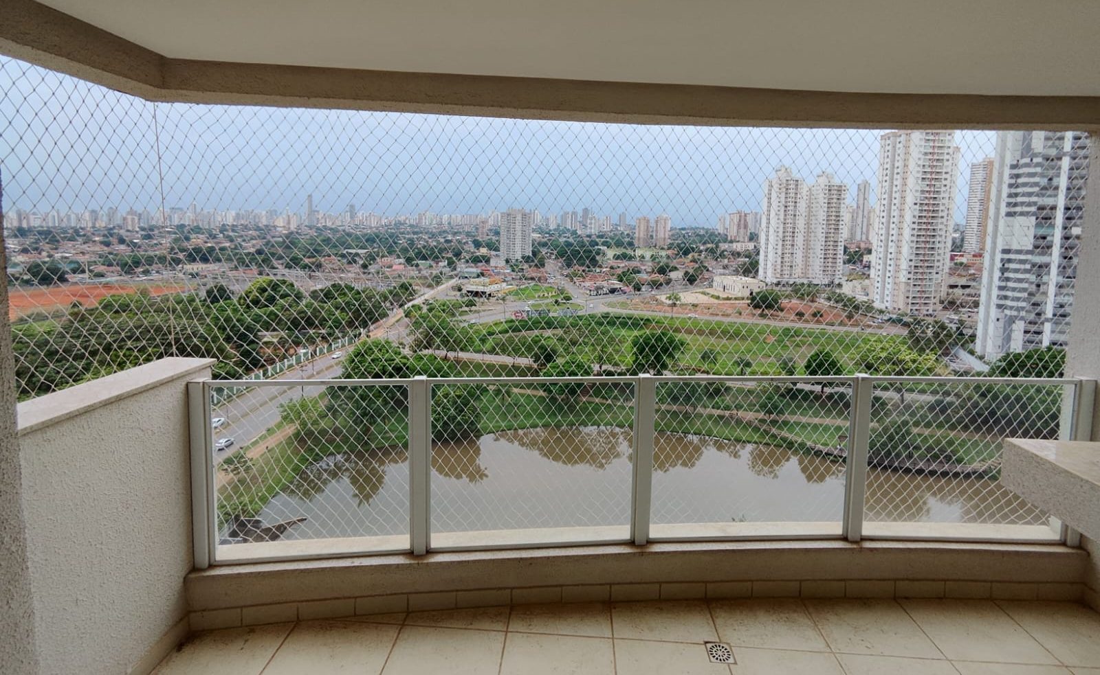 Institucional